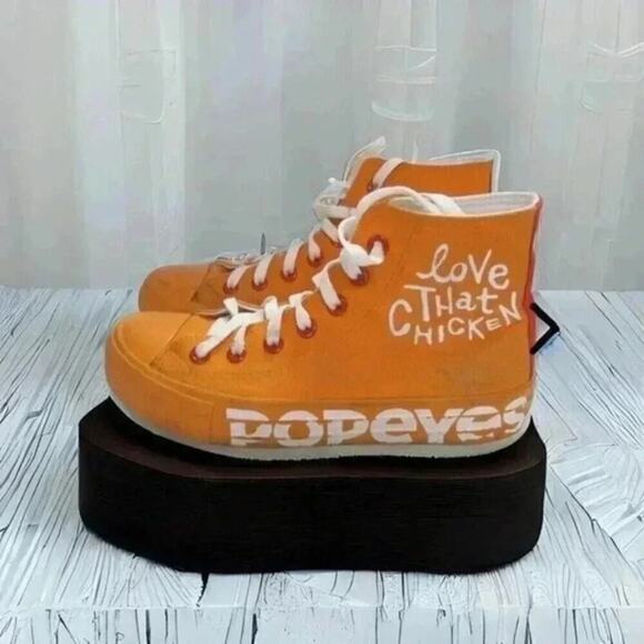 POPEYE'S CHICKEN CAJUN KICKS ORANGE SHOES WOMEN'S SZ 7 VERY RARE EXCELLENT PAIR - Picture 1 of 7